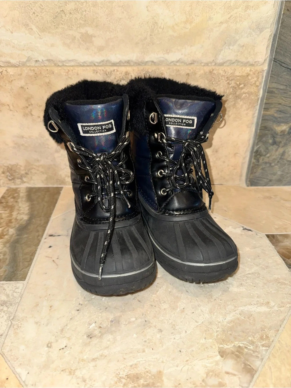 London Fog Kids Size 2 Bridger Black Faux Fur Winter Snow Boots